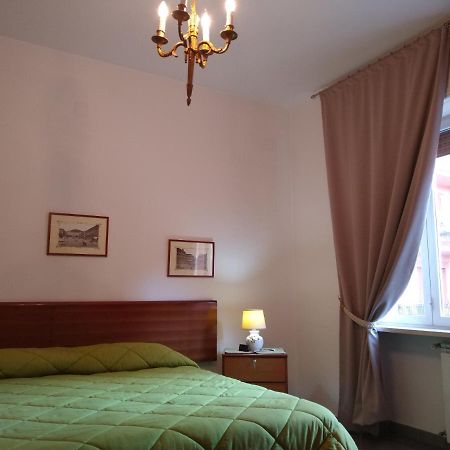 B&B Galileo Naples Luaran gambar