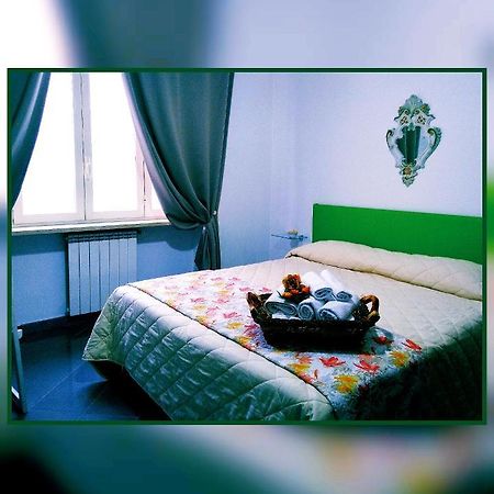 B&B Galileo Naples Luaran gambar