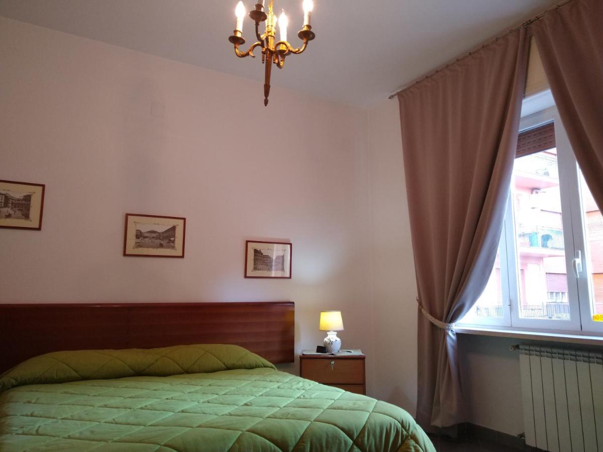 B&B Galileo Naples Luaran gambar