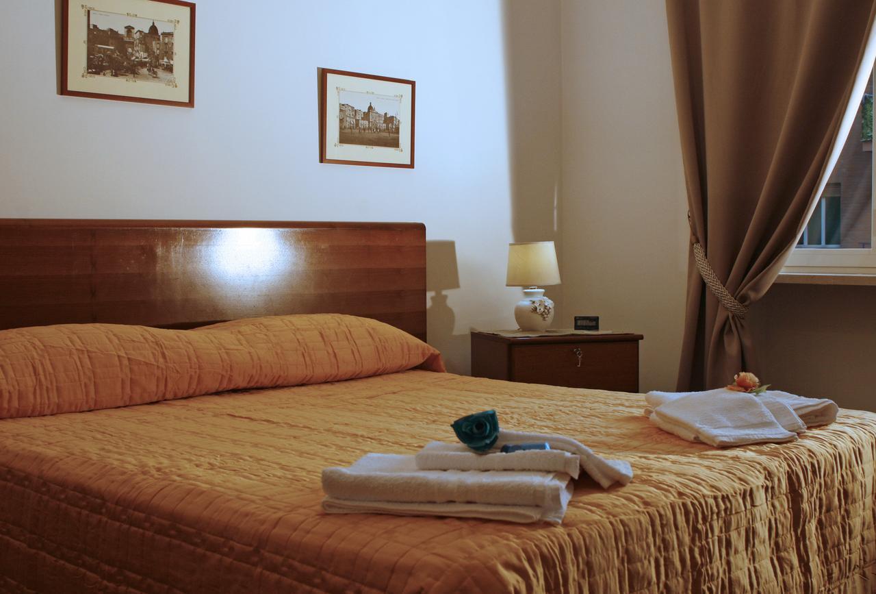 B&B Galileo Naples Luaran gambar